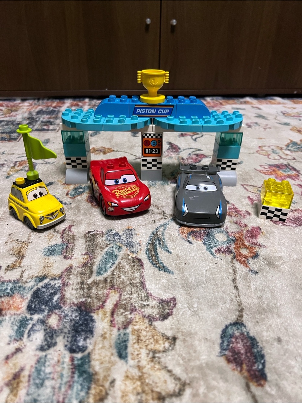 LEGO DUPLO Cars Racing Set - 10857, Piston Cup Race, Cars 3